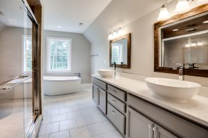 3 Beautiful Features of a Master Bathroom in Your New Custom Home