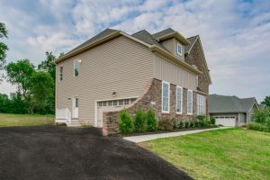 Why Your Attached Garage is an Important Part of Your New Home
